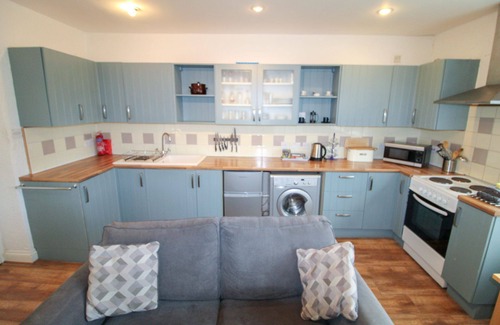 Ireby Cottage | Emily's Apartment, Ireby - sleeps 7 guests in 3 bedrooms