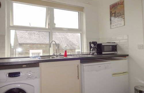 Ireby Cottage | Emily's Apartment, Ireby - sleeps 7 guests in 3 bedrooms