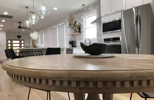 Mid City South House | Emory's Place - Close to LSU/Newly Renovated!