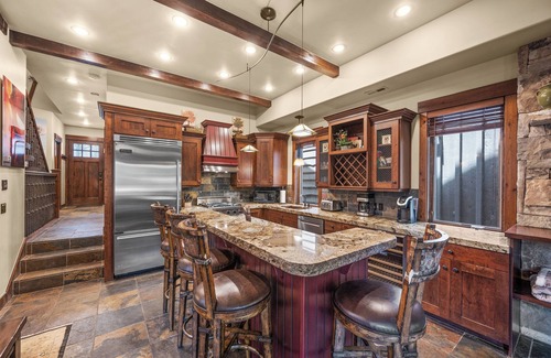 North Park City Ski Chalet | Empire Chalet Steps to Skiing at Park City Resort