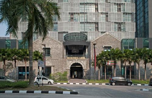 Damansara Perdana Apartment | Empire Damansara Residence Suites