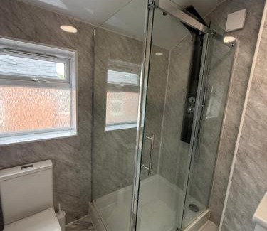 Bournville Hotel | En-suite Rooms in beautiful Bournville Village