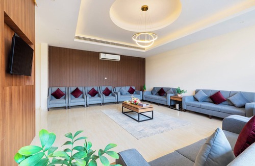 Al Olaya District Resort | Enala resort