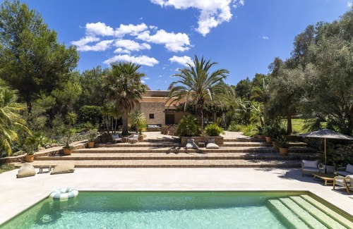 Sant Joan de Labritja Villa | Enchanted family Retreat Villa only 5 Minutes from Santa Gertrudis and Lorenzo