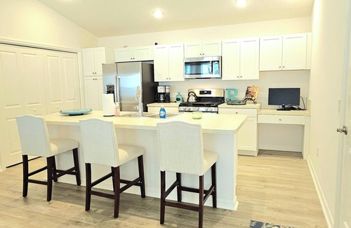 Okahumpka House | Enchanting 2-bedroom house near Eastport and Sawgrass Grove in The Villages
