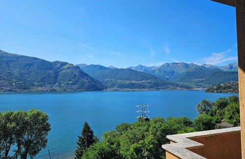 Dorio Apartment | Enchanting lake view for a romantic getaway Dorio, Lake Como