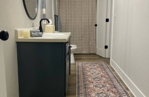 Hanover Place Apartment | Enchanting Nook/1BR