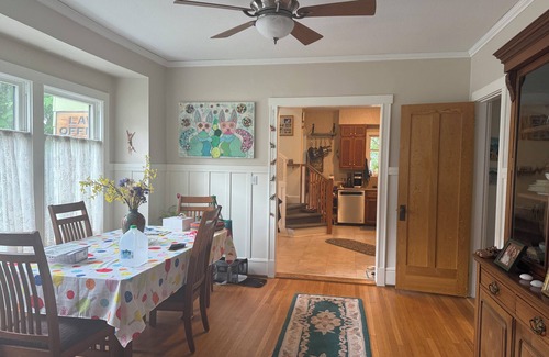 Mount Baker House | Enchanting Seattle Craftsman-Style 3 BR Home Near Lake Washington & Light Rail