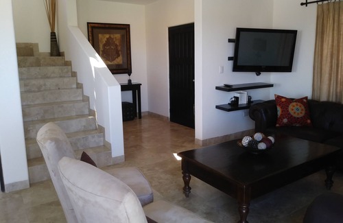 Colonia El Progreso House | ENDLESS OCEAN VIEW IN A LUXURY VILLA