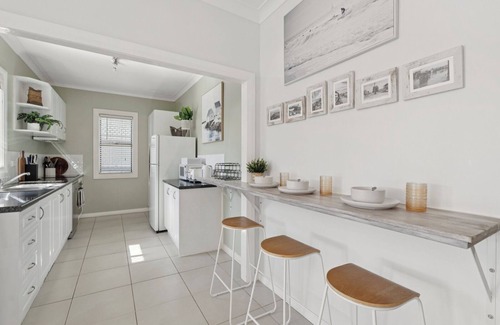 Sawtell Cottage | Endless Summer Sawtell – Pool, Sleeps 8, Fun!