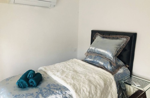 Nord - Gare Bed & Breakfast | Endroit Unique Securise Confortable et Proche de Tout