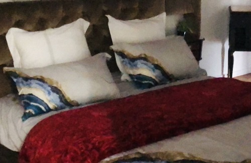 Nord - Gare Bed & Breakfast | Endroit Unique Securise Confortable et Proche de Tout