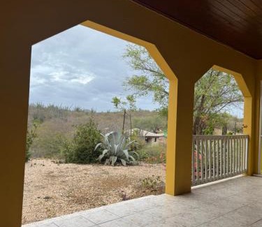 Curacao House | Energia di Trupial
