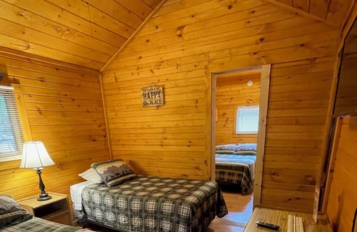 Lake George Cabin | English Brook Cottages
