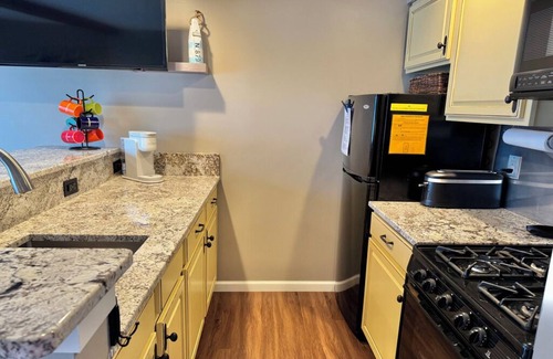 Onekama Condo | ENJOY 2 LAKES: NEW Portage Lakefront condo-HOT TUB OPEN ALL WINTER! One Bdrm.