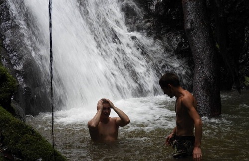 Savegre Cabin | Enjoy a cabin and waterfall in Barú, Costa Rica.