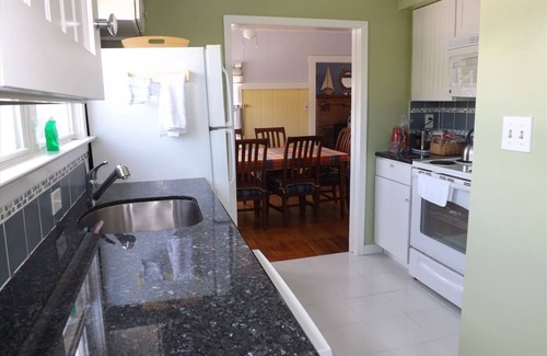 Avalon House | Enjoy a classic seashore vacation in this perfectly situated, rustic 4 BR, expanded cottage