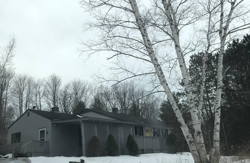 Wilmington House | Enjoy all Four Seasons in Beautiful Wilmington, VT; 15 min from Mt. Snow