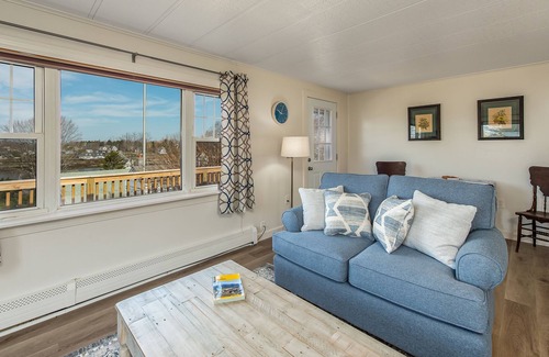 Orrs Island House | Enjoy beautiful views of Lowell's Cove from this 3BR pet-friendly home