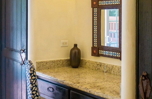 Colonia El Progreso Apartment | Enjoy Golf and Pool * Resort King Studio