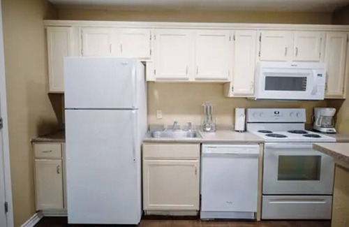 Canyon Lake Condo | Enjoy Hill Country Adventures 2BD apt located in resort location