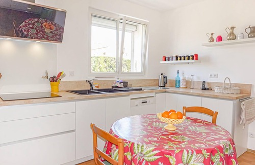Les Matelles House | Enjoy some unforgettable vacations in this vacation home in the medieval village of Les Matelles.