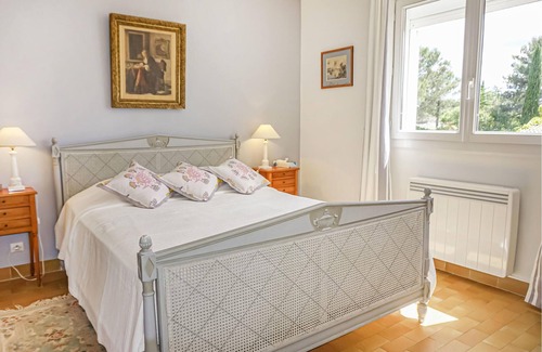 Les Matelles House | Enjoy some unforgettable vacations in this vacation home in the medieval village of Les Matelles.