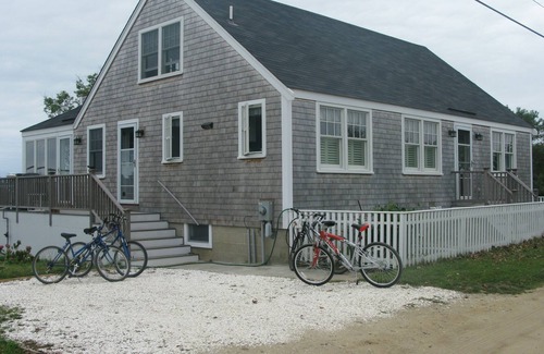 Madaket House | Enjoy the tranquility of a Madaket sunset from a lovely updated cottage!