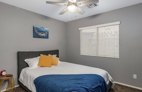 Parkwood Ranch House | Enjoy your daze off in this cozy Mesa home, with pool! Per friendly!
