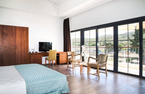 Alacati Hotel | Enki Suess Alaçatı