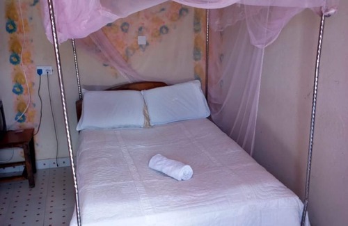 Naivasha House | Enkishomi Hotel
