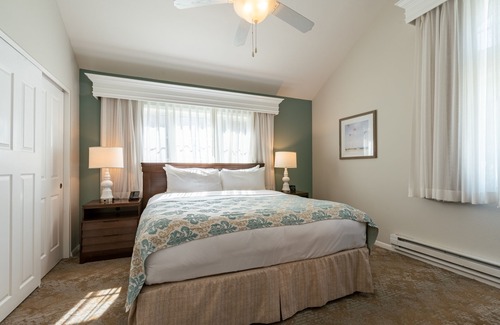 Del Mar Hotel | Ensuring a Very Comfortable & Memorable Stay! Kitchen, Parking Onsite!