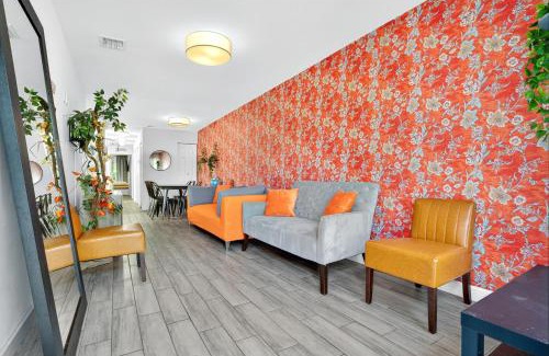 West Little Havana House | Entire 3 Bedroom house 10 mins MIA and Downtown