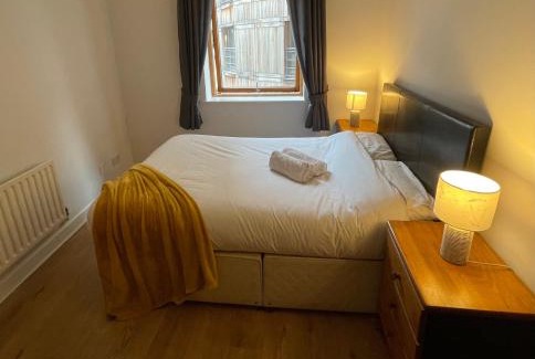 North Wall Apartment | Entire Apartment in Heart of Dublin