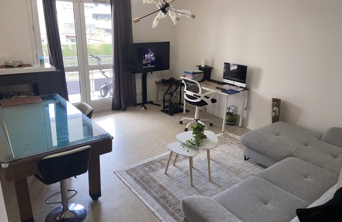 Bagneux Apartment | ENTIRE APARTMENT Near Paris 14 RER B METRO 4 Bagneux/Arcueil cachan