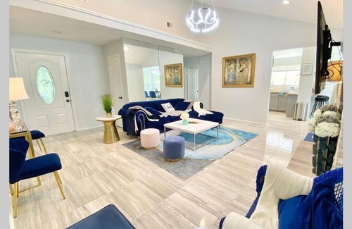Barker House | Entire beautiful cozy home in the heart of Katy