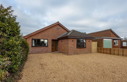 Kesgrave House | Entire Bungalow in Kesgrave - Carlton