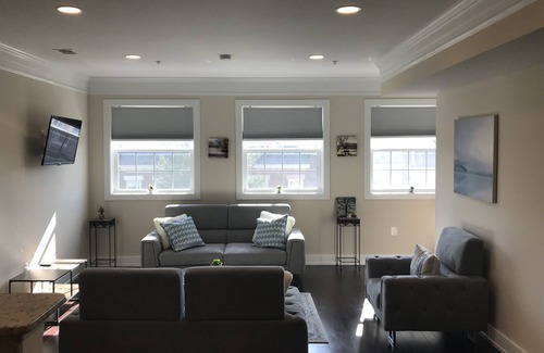 Park View Condo | Entire Extra Large Luxury 3 bedroom Condo