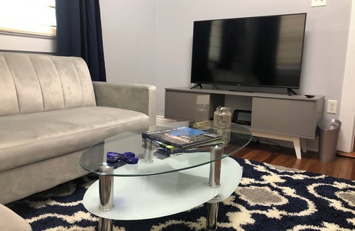 Esplanade Ridge House | Entire guest suite in New Orleans fairgrounds area.