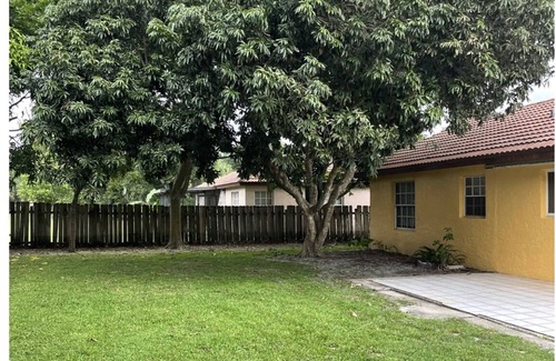 Port Saint Lucie House | Entire Home: Come Enjoy! Two bedroom Two bathroom !
