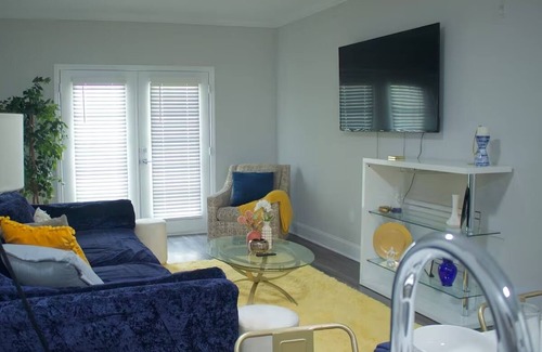 Lindridge-Martin Manor Apartment | Entire home: rental property in Atlanta, Georgia, United States
