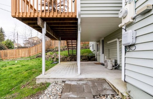 Renton House | Entire Private Basement unit near Seattle/Renton