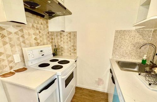 Maple Ridge Apartment | Entire Private Guest Suite, 2 parking spaces