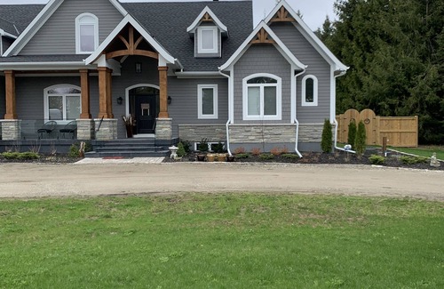 Caledon Apartment | Entire Private Studio Apartment in Alton, Ontario
