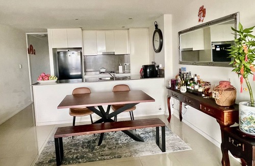 Alexandria Condo | Entire split level 1 B/room Apt + Parking in Mascot