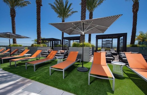 Berryessa Apartment | Entire Unit w/Pool + Cabanas