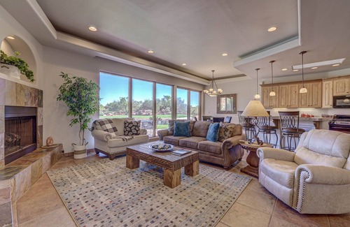 St. George Villa | Entrada Oasis 1 BR Waterside Villa w/full Kitchen & Private Garage