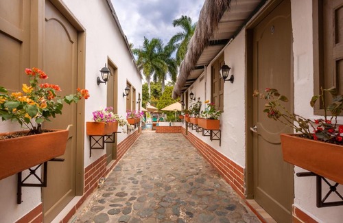 Santa Fe de Antioquia Hotel | Entre Palmas Casa Hotel