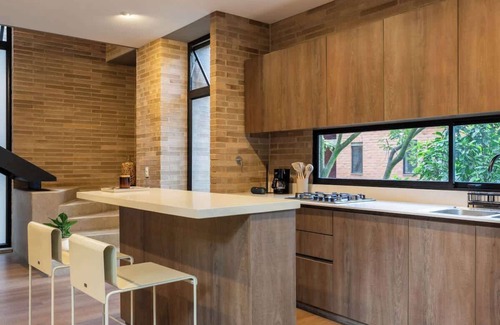 Lalinde Apartment | |EP| Modern & Stylish Apt, Balcony, AC in Provenza