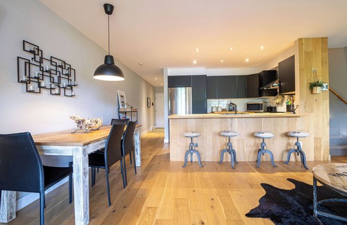 Mont-Tremblant Condo | Epic Lake View | Panoramic View | Au Coeur De Tremblant | Wi-Fi